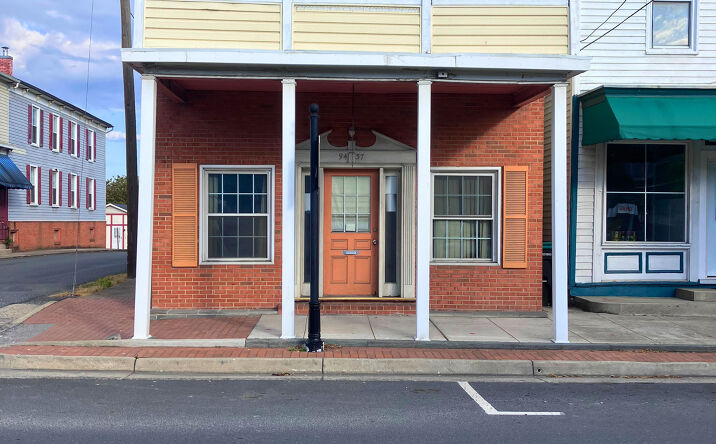 Pictures of Retail, Office property located at 9437 S Congress, New Market, VA 22844 for lease - image #1