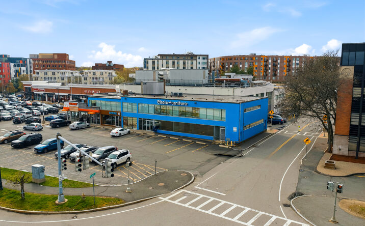 Pictures of Retail property located at 199 Alewife Brook Parkway, Cambridge, MA 02138 for lease - image #1