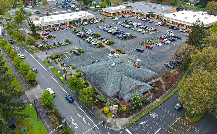 Pictures of Retail property located at 5805 - 5831 Lacey Blvd SE, Lacey, WA 98503 for lease - image #1