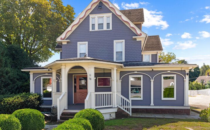 Pictures of Restaurant property located at 78 Main Street, Essex, CT 06409 for lease - image #1