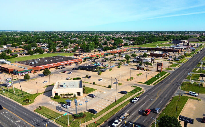 Pictures of Retail property located at 11709 S Western Ave, Oklahoma City, OK 73170 for lease - image #1