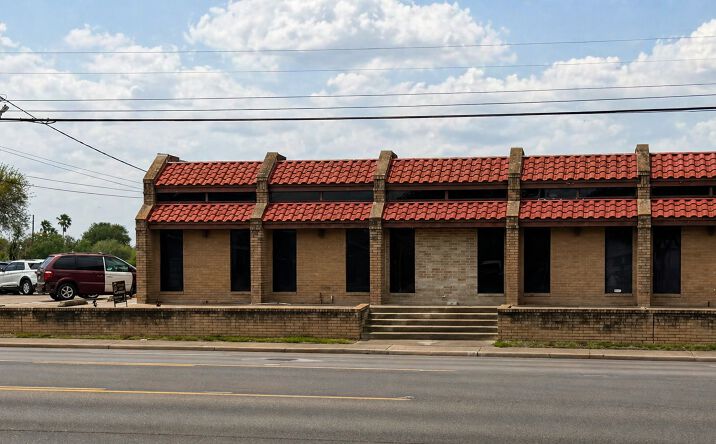 Pictures of Office, Special Purpose property located at 1911 Lubbock Street, Harlingen, TX 78550 for lease - image #1