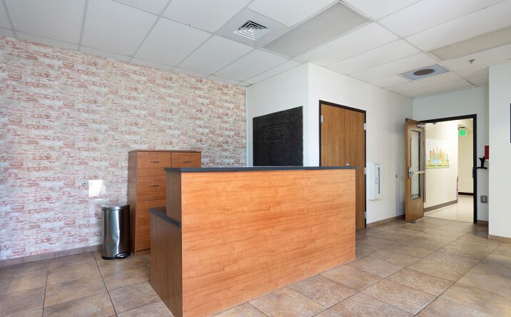 Pictures of Retail property located at 4308 N Quinlan Park Rd, Austin, TX 78732 for lease - image #1
