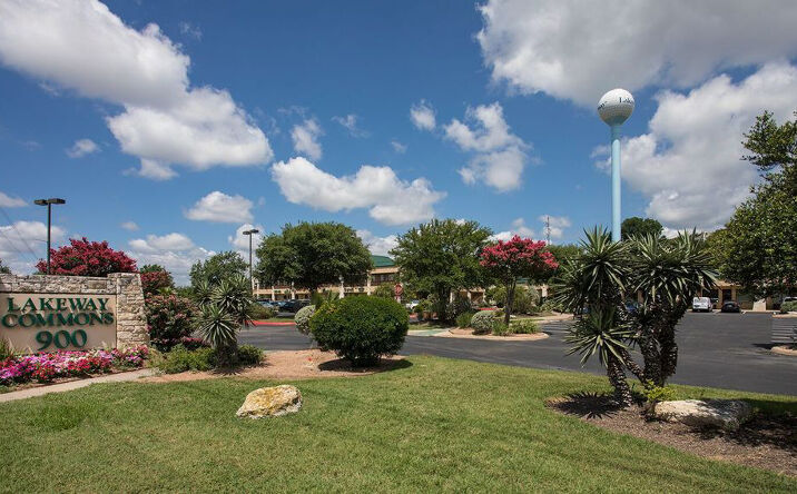 Pictures of Retail property located at 900 Ranch Road 620 South, Austin, TX 78734 for lease - image #1