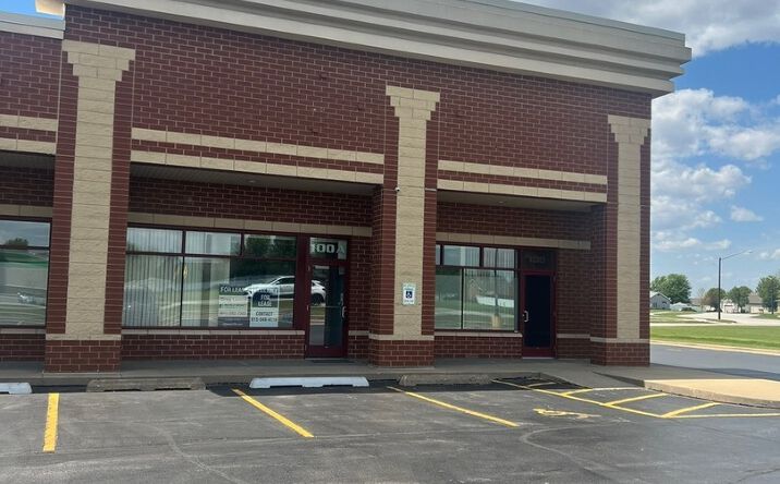 Pictures of Office property located at 1521 N Convent Street A, Bourbonnais, IL 60914 for lease - image #1