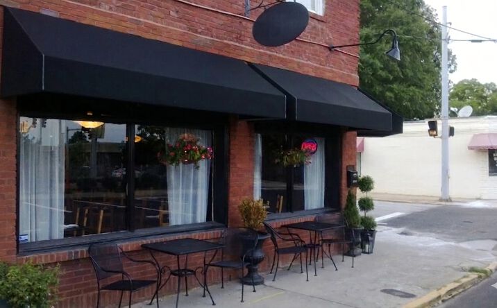 Pictures of Retail property located at 3823 Main Street, Atlanta, GA 30337 for lease - image #1