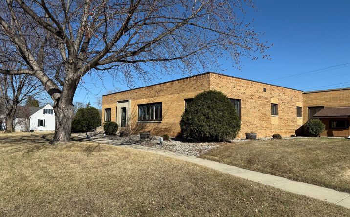 Pictures of Land property located at 903 3rd Street NE, Roseau, MN 56751 for lease - image #1