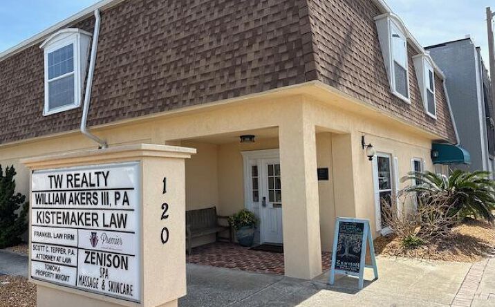 Pictures of Office property located at 120 E Granada Boulevard, Ormond Beach, FL 32176 for lease - image #1