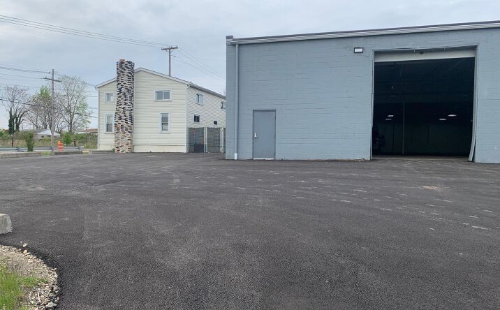 Pictures of Industrial property located at 1400 Bliss Street, Columbus, OH 43219 for lease - image #1