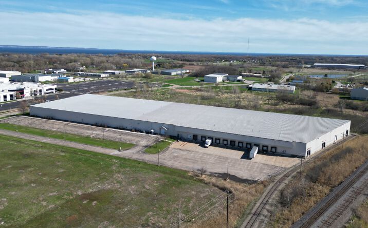 Pictures of Industrial property located at 2435 Schultz Drive, Neenah, WI 54956-6148 for lease - image #1