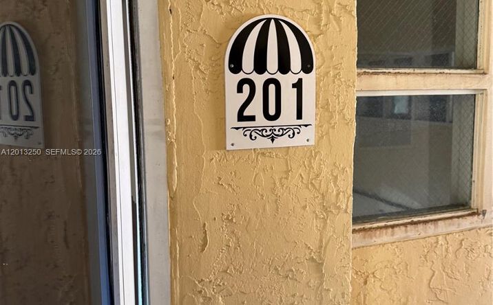 Pictures of Industrial property located at 7400 NW 7th St # 201, Miami, FL 33126 for lease - image #1