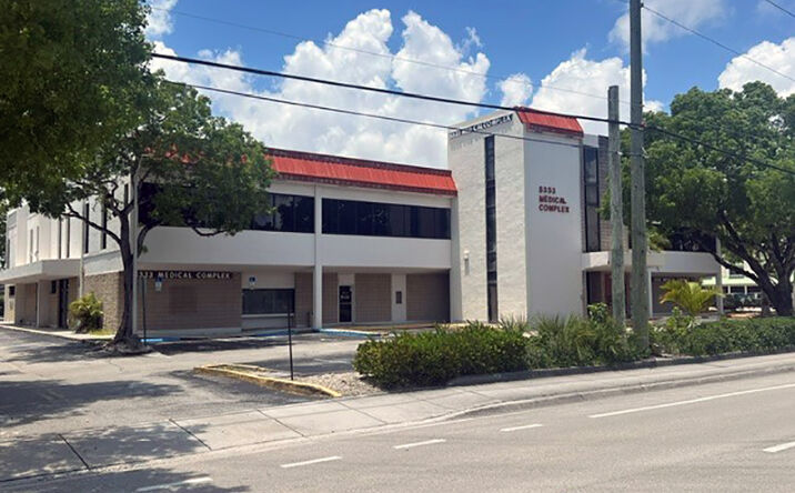 Pictures of Office property located at 5333 North Dixie Highway, Oakland Park, FL 33334 for lease - image #1