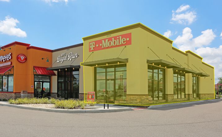 Pictures of Retail property located at 16530 Florida 50, Clermont, FL 34711 for lease - image #1