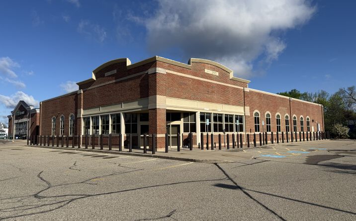 Pictures of Retail property located at 800 Ann Arbor Road, Plymouth, MI 48170 for lease - image #1