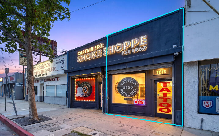 Pictures of Retail property located at 7011 Reseda Blvd, Reseda, CA 91335 for lease - image #1