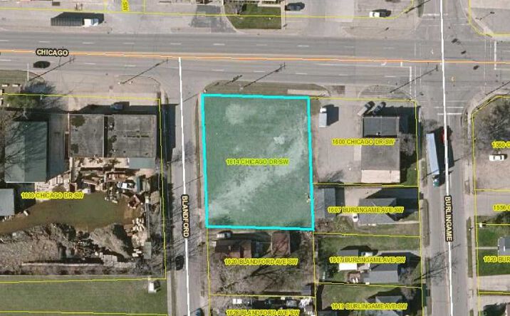 Pictures of Retail, Office property located at 1614 Chicago Drive Southwest, Wyoming, MI 49519 for lease - image #1