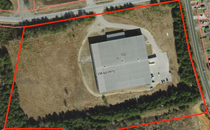 Pictures of Industrial property located at 189 RINGGOLD INDUSTRIAL PKWY, DANVILLE, VA 24540-5552 for lease - image #1