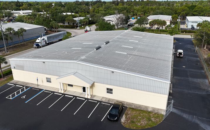 Pictures of Industrial property located at 5719 Zip Drive, Fort Myers, FL 33905 for lease - image #1