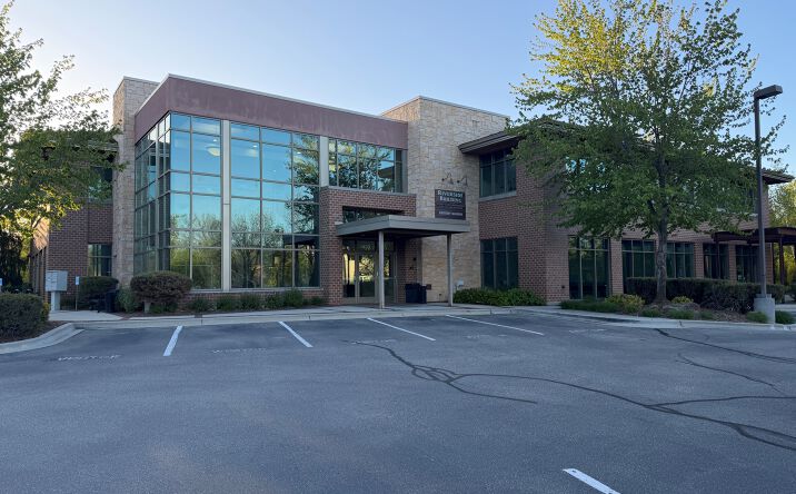 Pictures of Office property located at 439 E. Shore Drive, Eagle, ID 83616 for lease - image #1