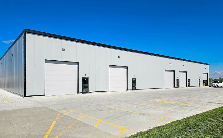 Pictures of Industrial property located at 20070 Hampton Drive, Gretna, NE 68028 for lease - image #1