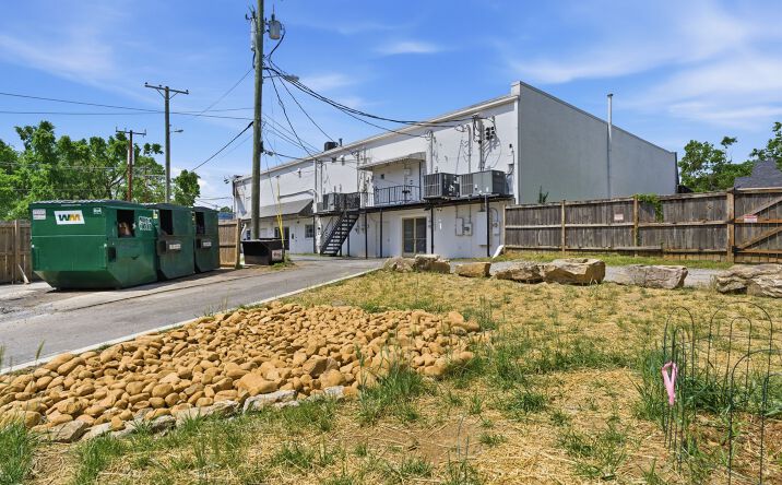 Pictures of Retail property located at 1404 McGavock Pike, Nashville, TN 37216 for lease - image #1