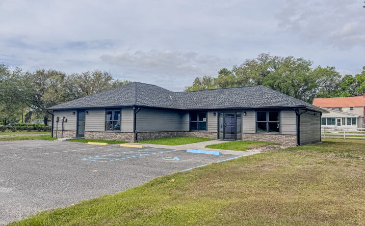 Pictures of Office, Special Purpose property located at 490 Southeast 3rd Avenue, Lake Butler, FL 32054 for lease - image #1