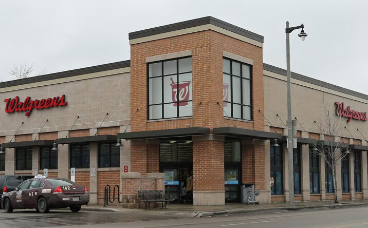 Pictures of Retail property located at 2826 N Dr. MLK Jr. Drive, Milwaukee, WI 53212 for lease - image #1