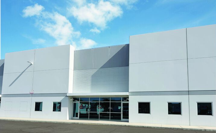 Pictures of Industrial property located at 777 W Pinnacle Peak Road, Phoenix, AZ 85027 for lease - image #1