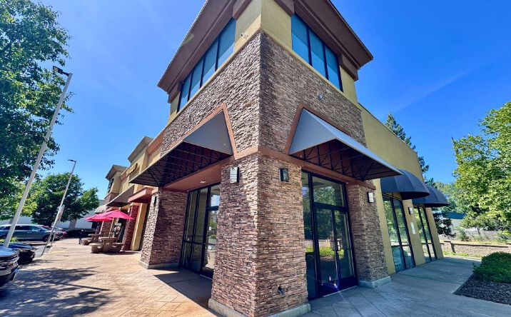Pictures of Retail property located at 2400 South Bonnyview Road, Redding, CA 96001 for lease - image #1