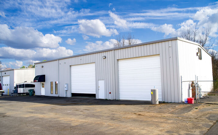 Pictures of Office, Industrial property located at 156b Import Circle Northwest, Huntsville, AL 35806 for lease - image #1