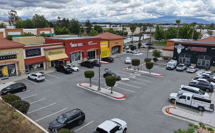 Pictures of Retail property located at 26760 Jefferson Avenue, Murrieta, CA 92562 for lease - image #1