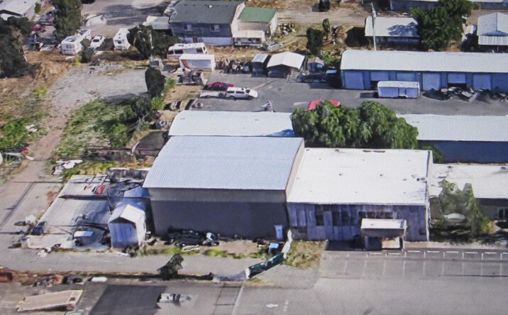Pictures of Industrial, Special Purpose property located at 4445 Table Rock Road, Central Point, OR 97502 for lease - image #1
