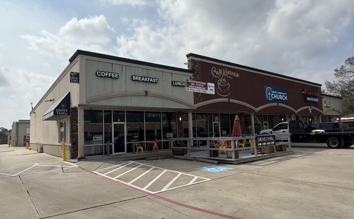Pictures of Retail, Industrial, Restaurant property located at 11703 Spring Cypress Road, Tomball, TX 77377 for lease - image #1