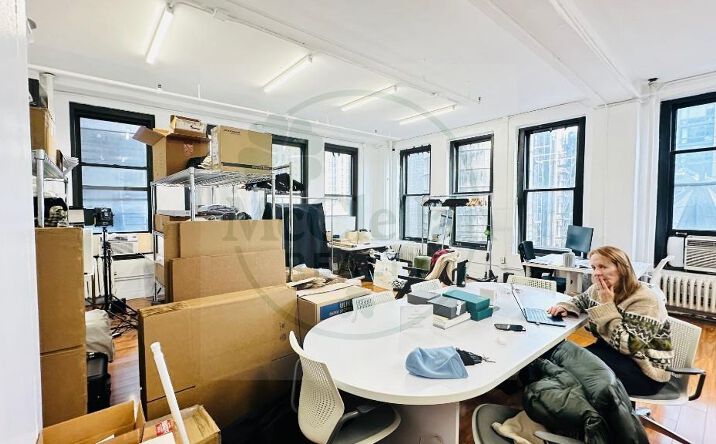 Pictures of Office property located at West 32nd Street, New York, NY 10001 for lease - image #1