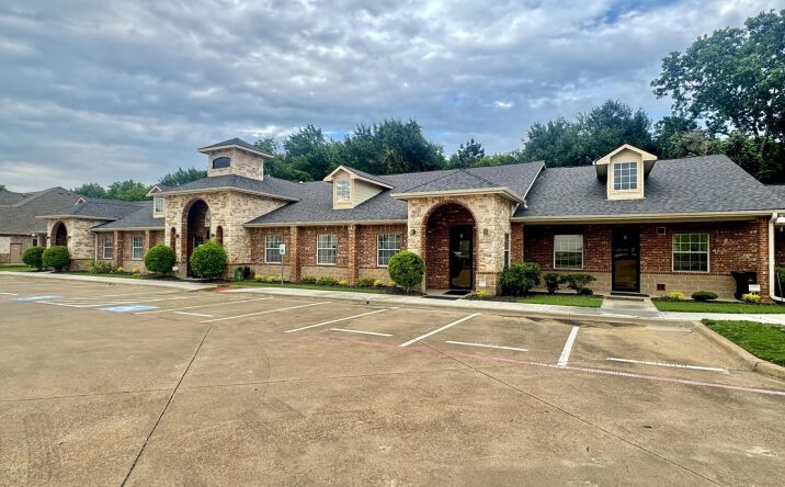 Pictures of Office property located at 2612 LONG PRAIRIE RD, FLOWER MOUND, TX 75022-4839 for lease - image #1