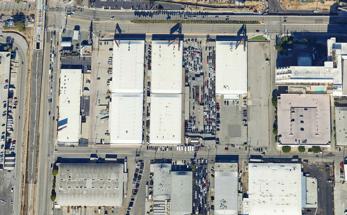 Pictures of Industrial property located at 5500 W Century Blvd, Los Angeles, CA 90045-5543 for lease - image #1