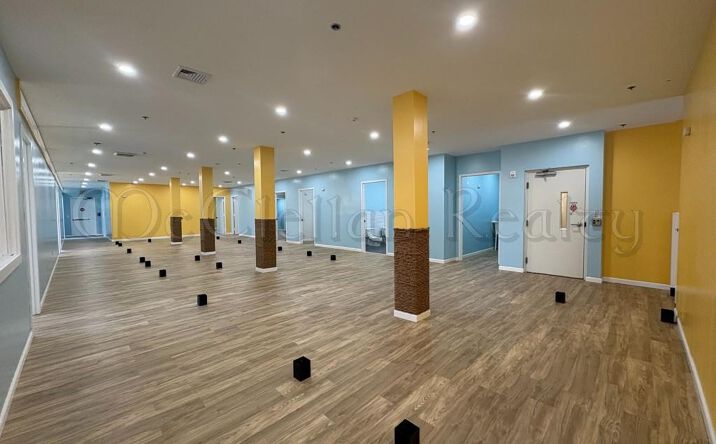 Pictures of Retail property located at 1147 47th Avenue #GF, Long Island City, NY 58201 for lease - image #1