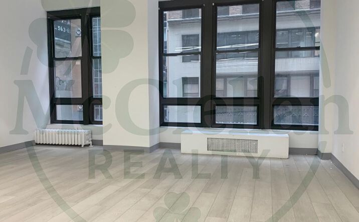Pictures of Office property located at West 35th Street, New York, NY 10001 for lease - image #1