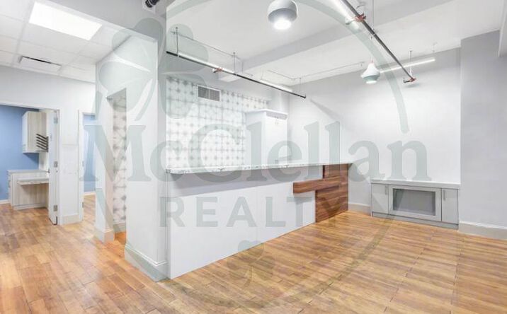 Pictures of Office property located at 274 Madison Ave #705, New York, NY 10036 for lease - image #1