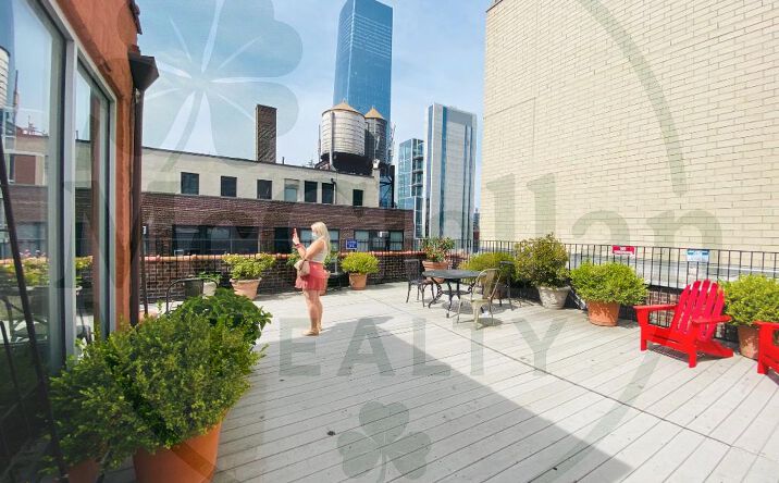 Pictures of Retail, Office property located at West 37th, New York City, NY 10001 for lease - image #1