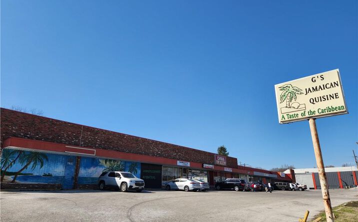 Pictures of Retail, Office property located at 7922-7940 Troost Avenue, Kansas City, MO 64131 for lease - image #1