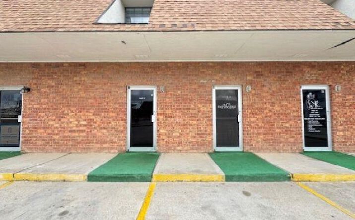 Pictures of Retail property located at 6202 McPherson Rd, Laredo, TX 78041 for lease - image #1