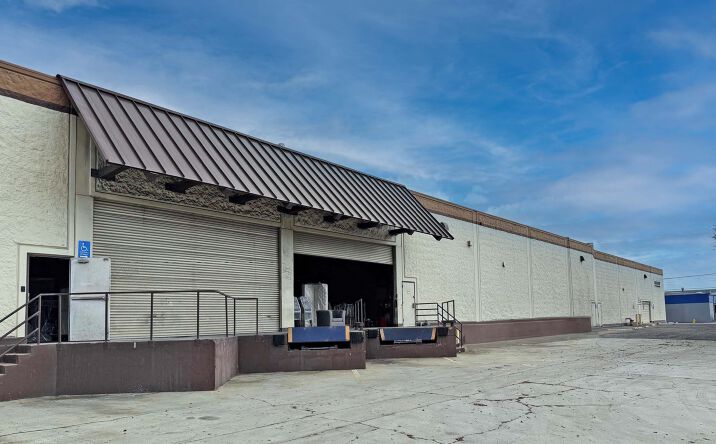 Pictures of Industrial property located at 13720 S Western Ave, Gardena, CA 90249 for lease - image #1