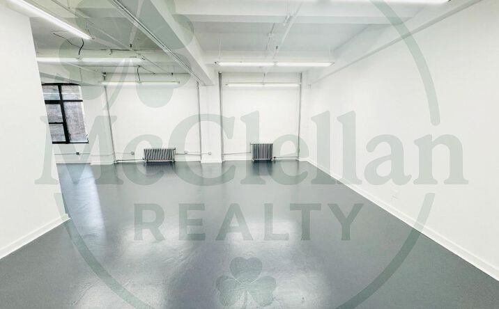 Pictures of Office property located at WEST 38th St, New York, NY 10001 for lease - image #1