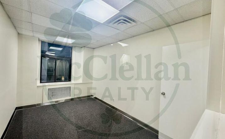 Pictures of Office property located at West 32nd Street, New York, NY 10001 for lease - image #1