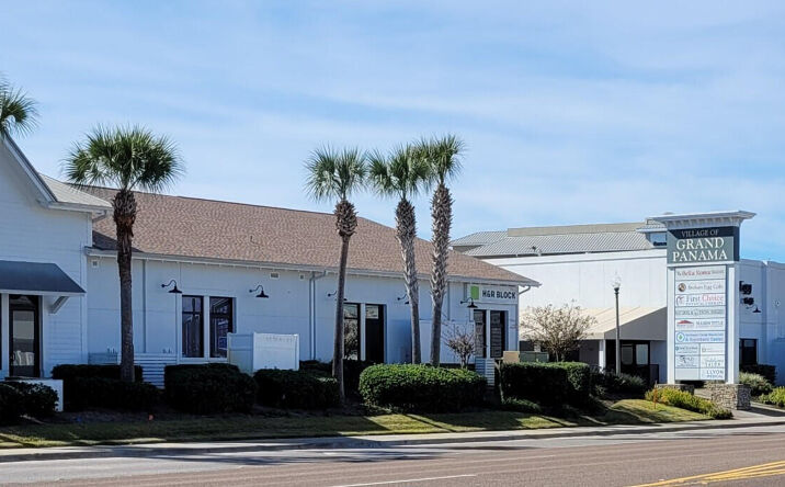 Pictures of Retail property located at 11501 Hutchison Boulevard B2-100/101, Panama City Beach, FL 32407 for lease - image #1