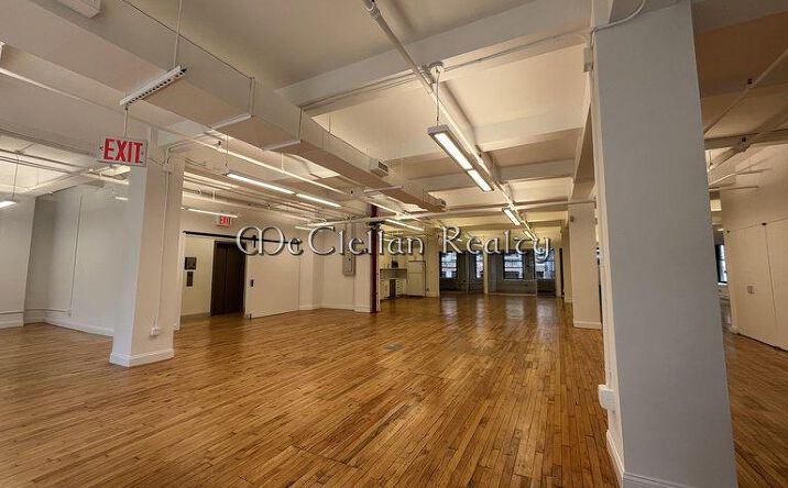 Pictures of Office property located at West 24th Street, New York, NY 10011 for lease - image #1
