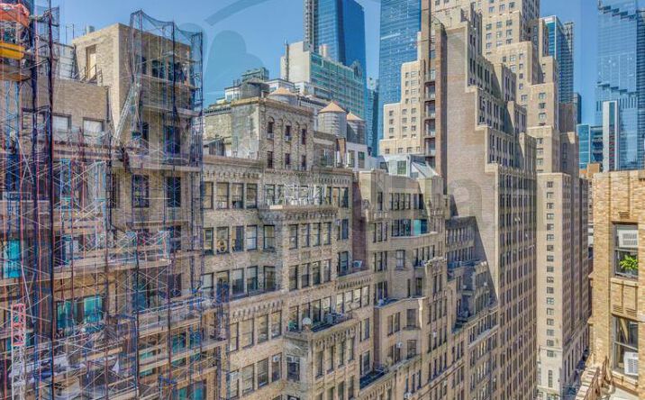 Pictures of Retail, Office property located at WEST 35th St #1600, New York, NY 10001 for lease - image #1