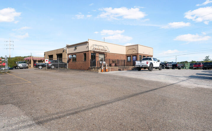 Pictures of Office, Land, Special Purpose property located at 7079 Whipple Avenue Northwest, North Canton, OH 44720 for lease - image #1