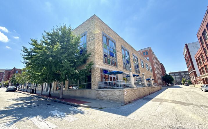 Pictures of Office property located at 710 CENTRAL ST, KANSAS CITY, MO 64105-1682 for lease - image #1